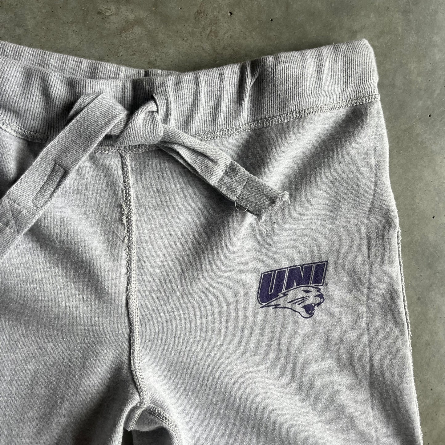 Women’s Y2K Grey UNI Sweats
