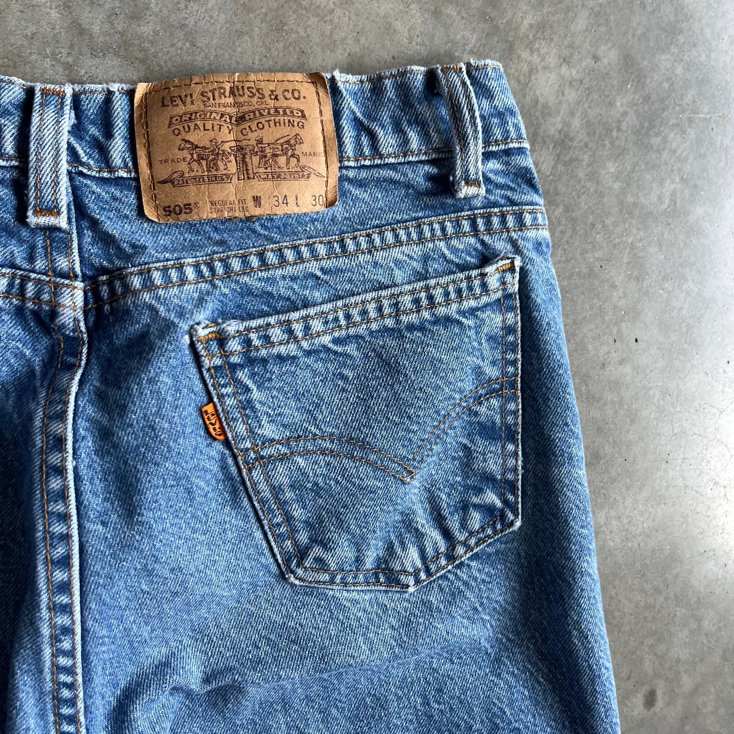 Vintage Levi’s 505 Light Wash Straight Leg Jeans