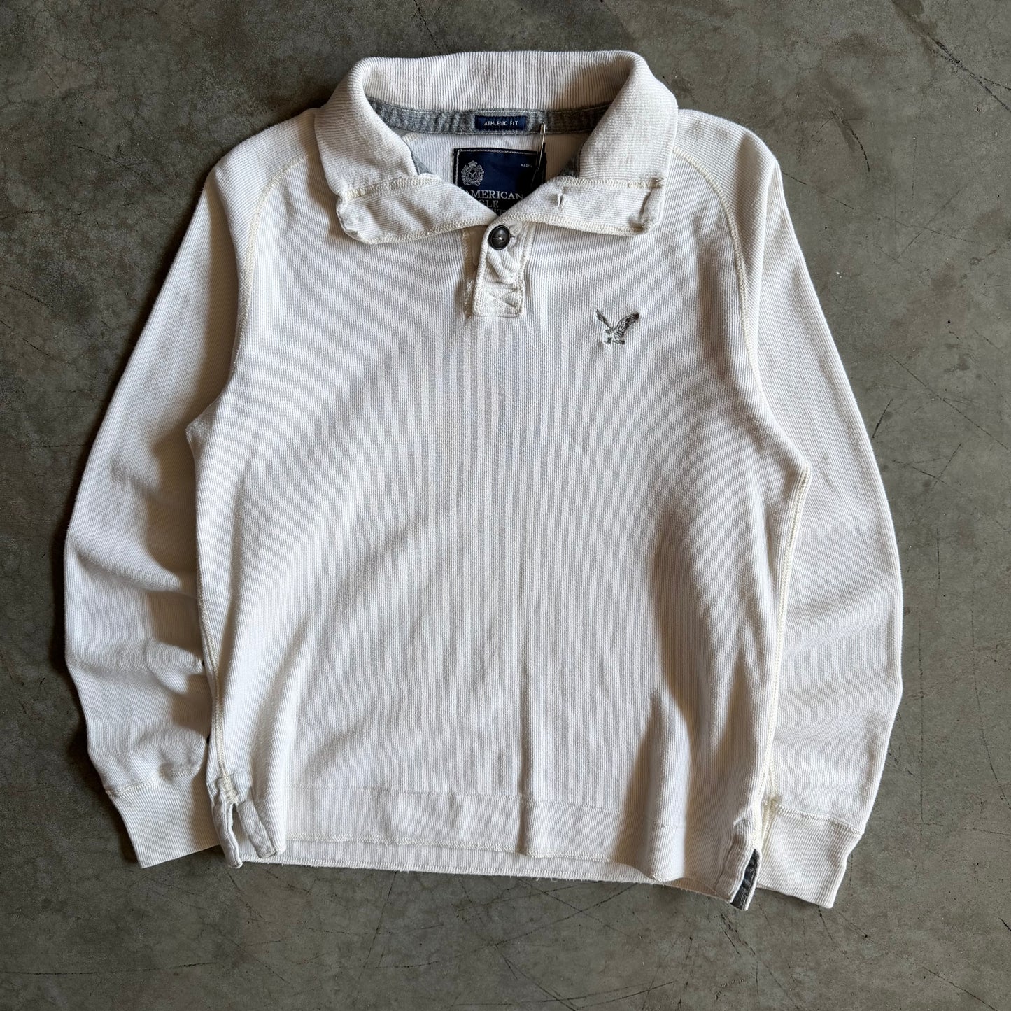 Y2K American Eagle 3 Button Cream Longsleeve