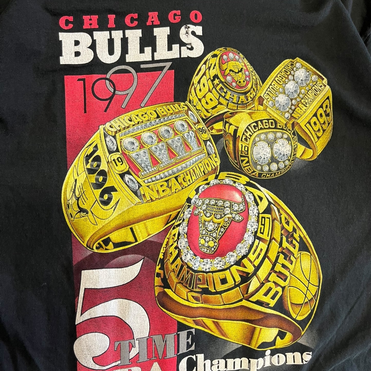 Vintage 1997 Chicago Bulls 5 Time Champions Tee
