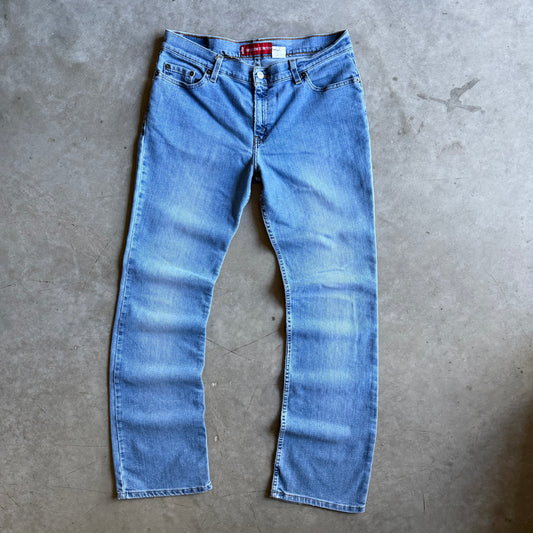 Vintage Women’s Levi’s Superlow Rise Stretch Jeans