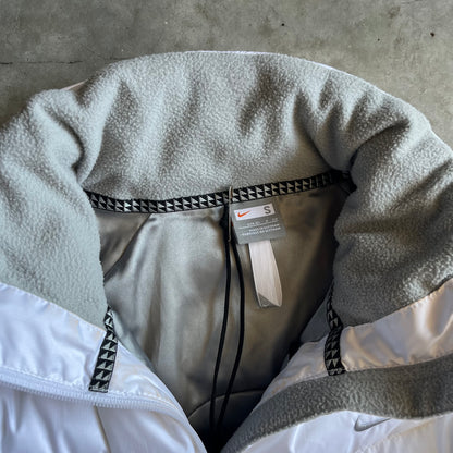 Y2K Women’s White Nike Puffer Jacket