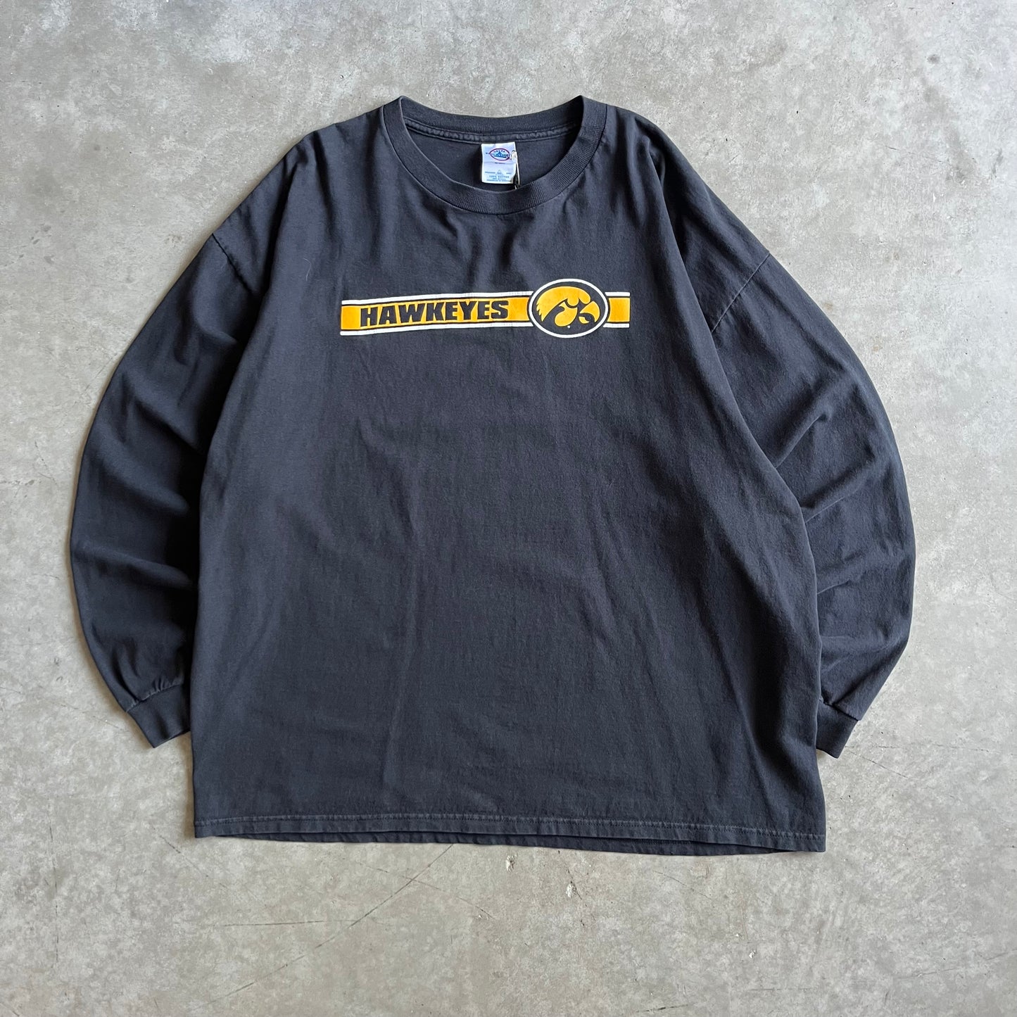 Y2K Black Iowa Hawkeyes L/S Tee