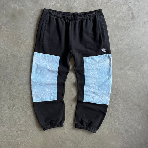 Supreme The North Face SS22 Paisley Sweatpants