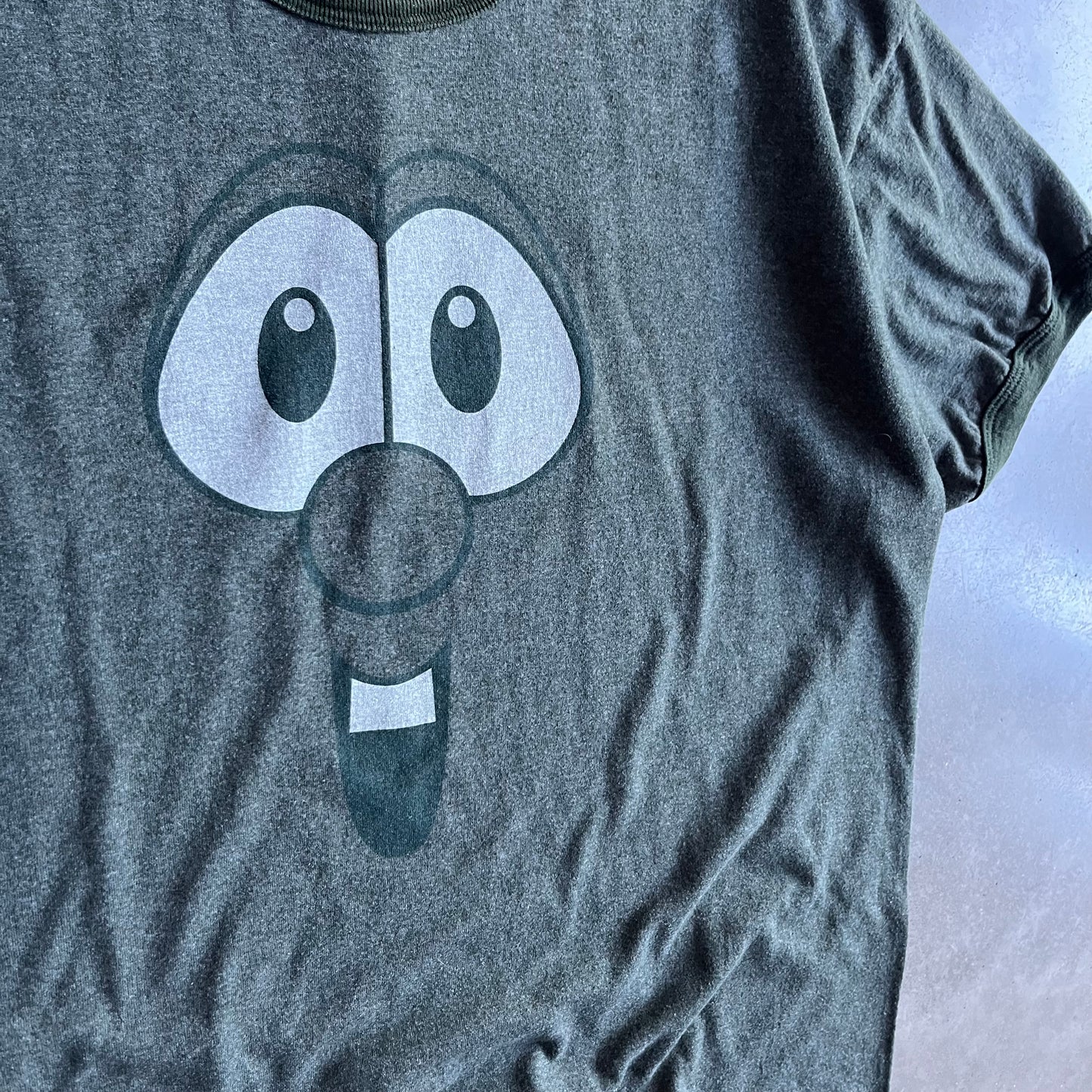 Y2K Veggie Tales Larry The Cucumber Face Tee