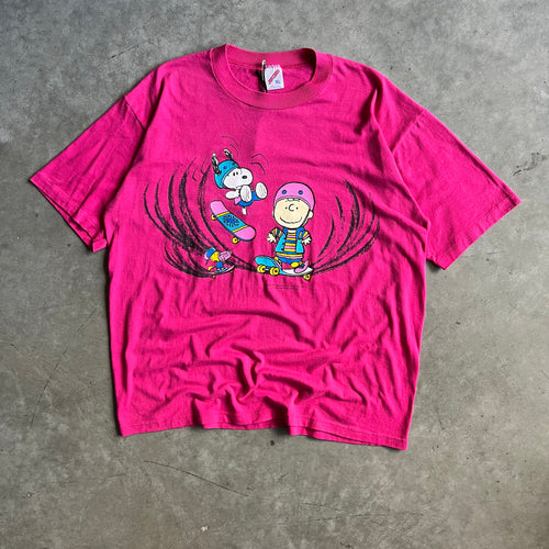 Vintage Peanuts Charlie Snoopy Woodstock Skateboarding Tee