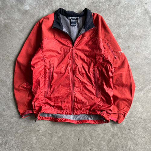 Arc’Teryx insulated Clay Windbreaker