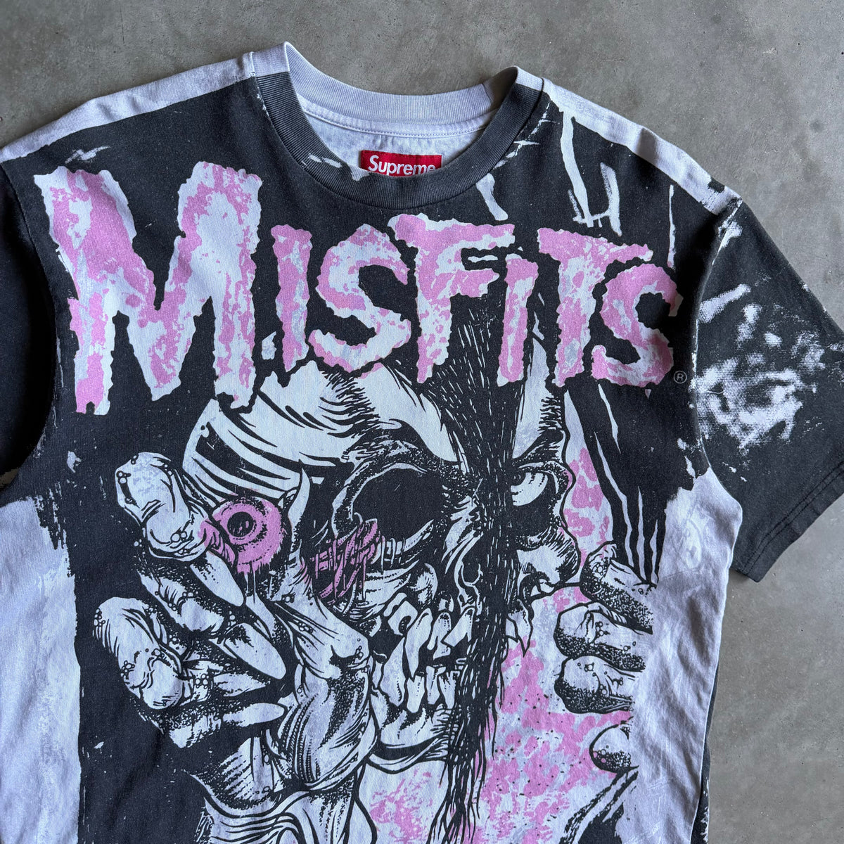 Supreme SS26 Misfits Black & Pink AOP Tee