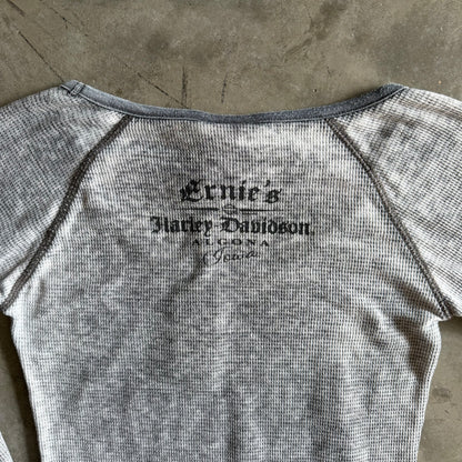 Women’s Y2K Harley Davidson Grey Thermal w/Spellout Graphic
