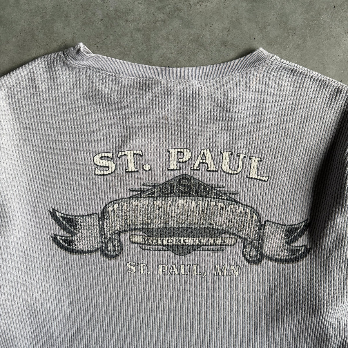 Vintage Harley Davidson Winged Logo Gray Thermal L/S