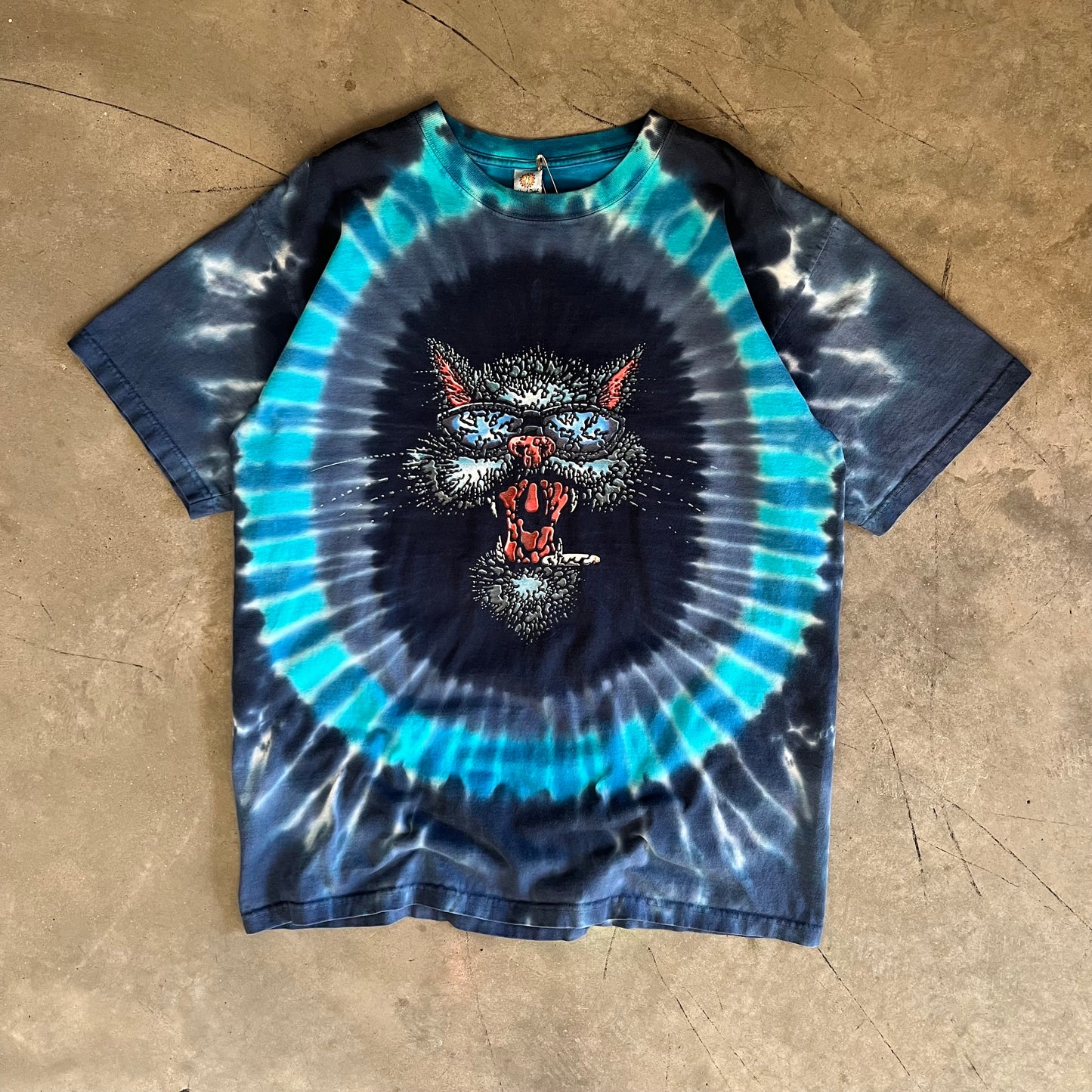 Y2K Blues Traveler Tie-Dye Smokin Cat Tee