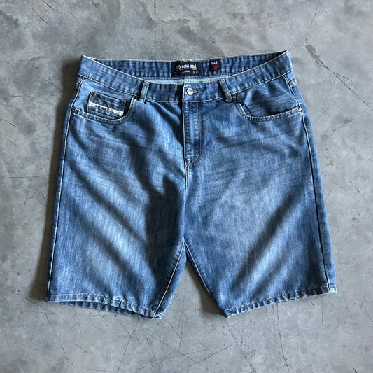 Y2K Echō Unlimited Baggy Washed Jorts