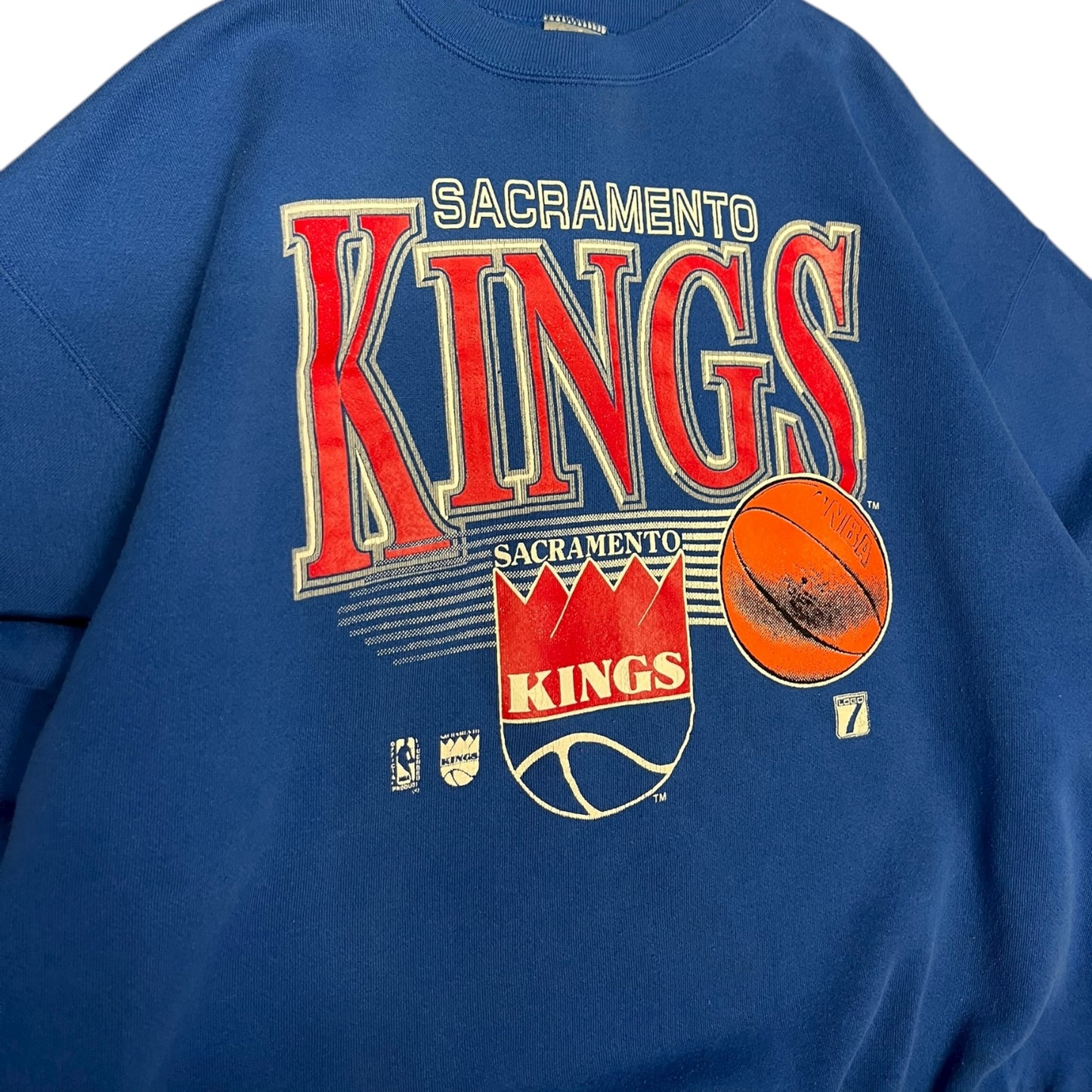 Vintage NBA Sacramento Kings Old Logo Blue Sweatshirt