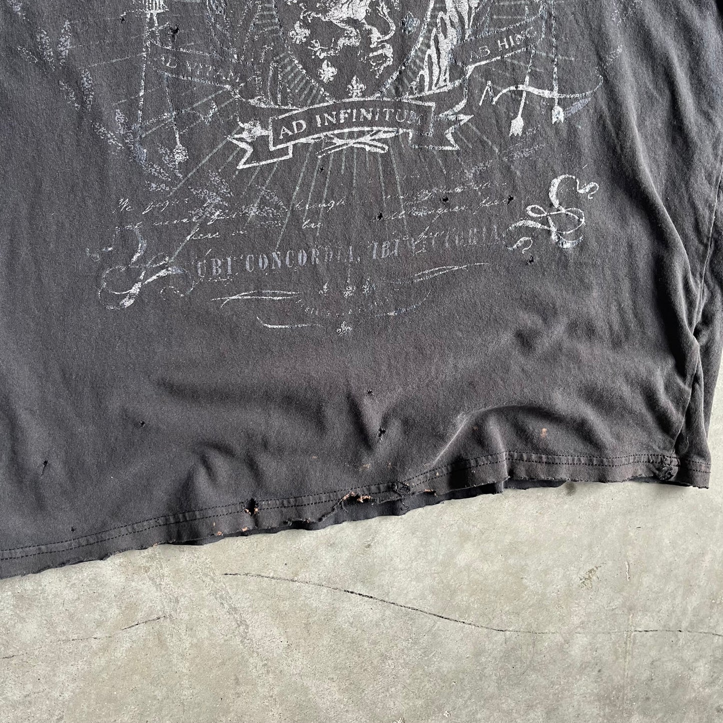 Y2K American Eagle Crest Distressed Black Tee