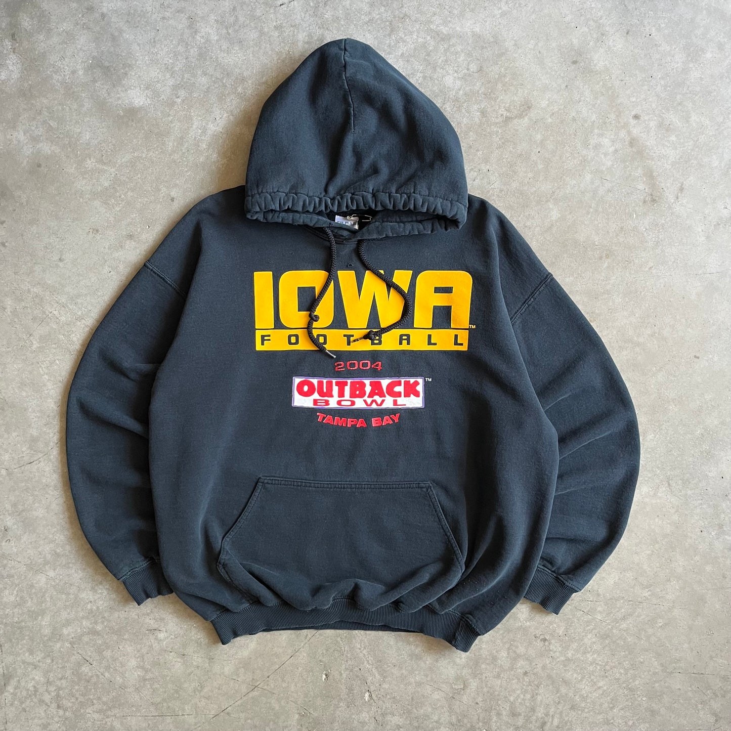 Vintage Iowa Hawkeyes ‘04 Outback Bowl Hoodie