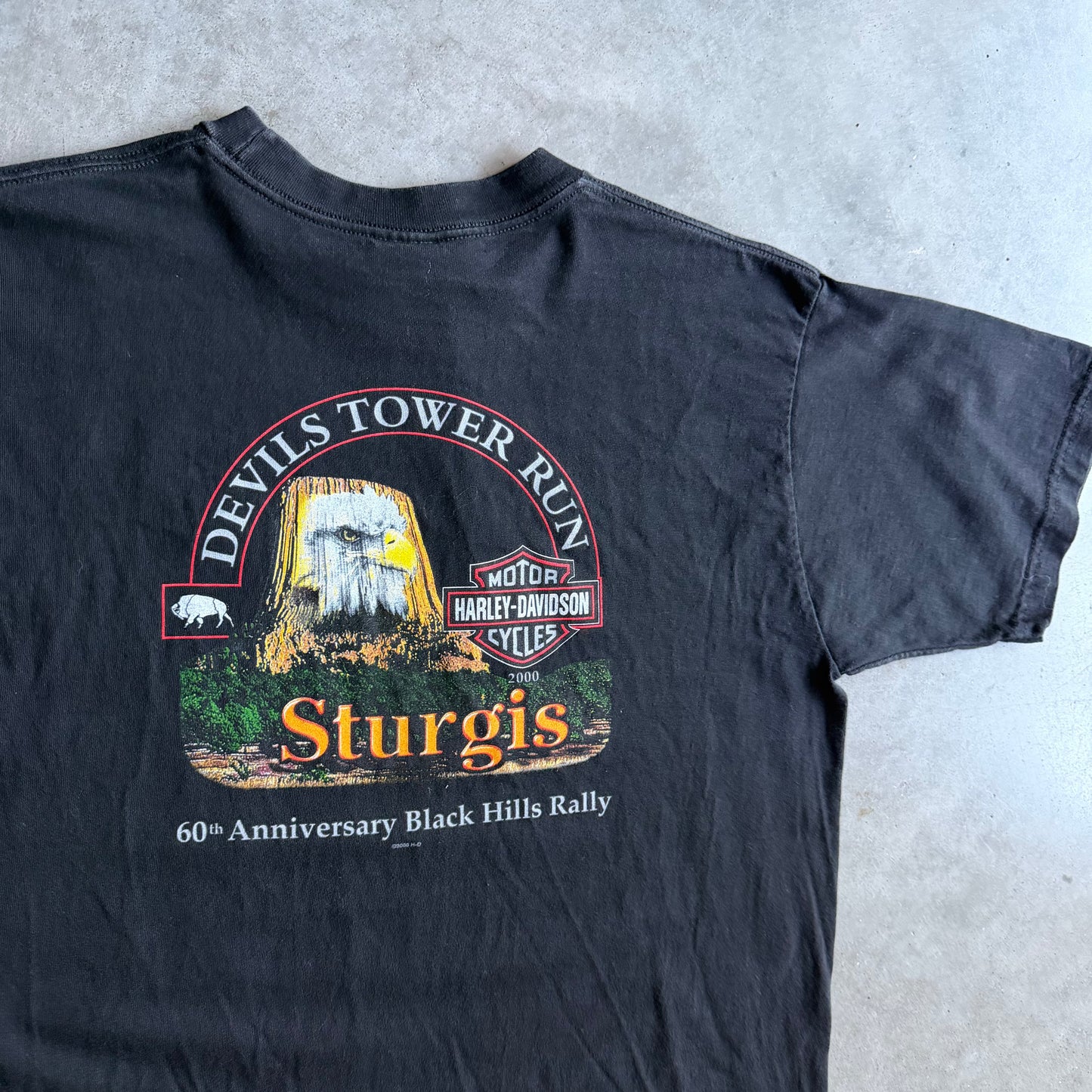 2000 Sturgis Black Hills Rally Animal Skull Harley Tee