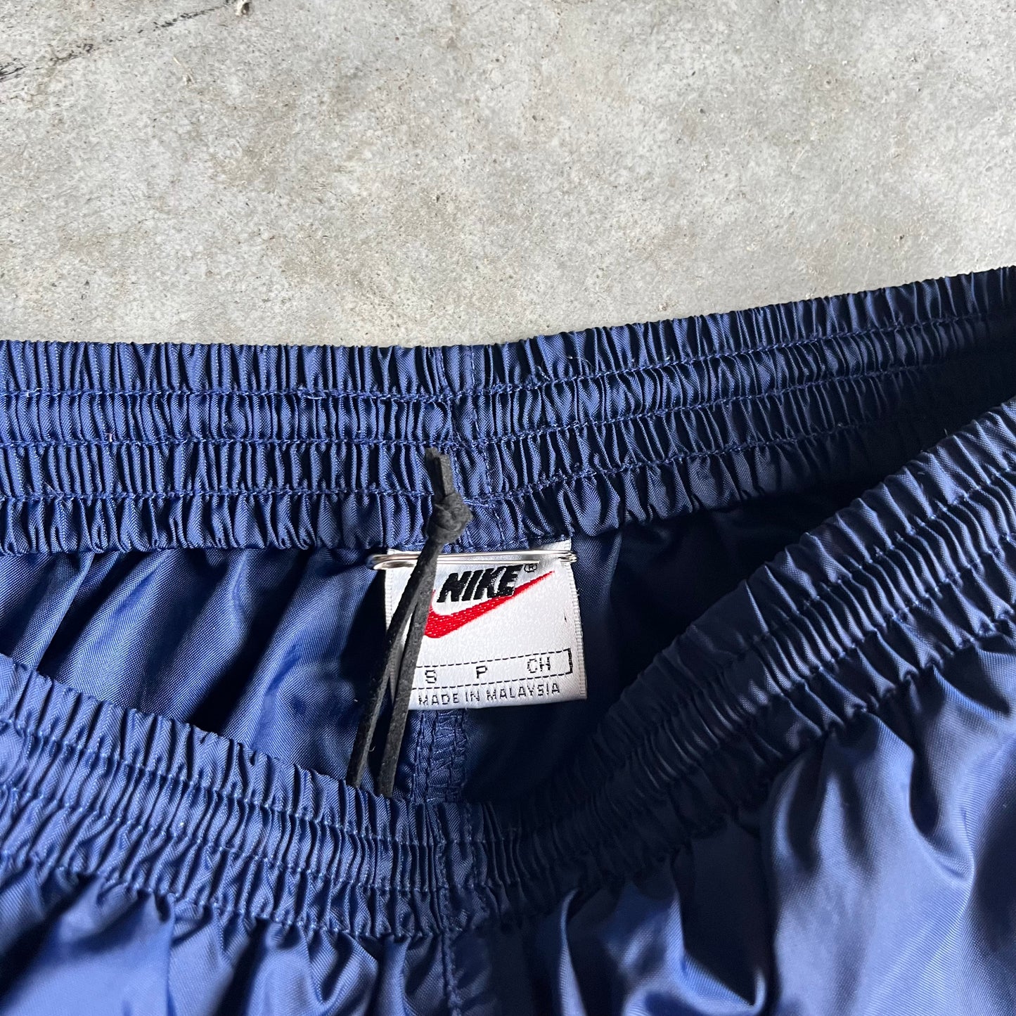Women’s Y2K Nike Navy Track Pants