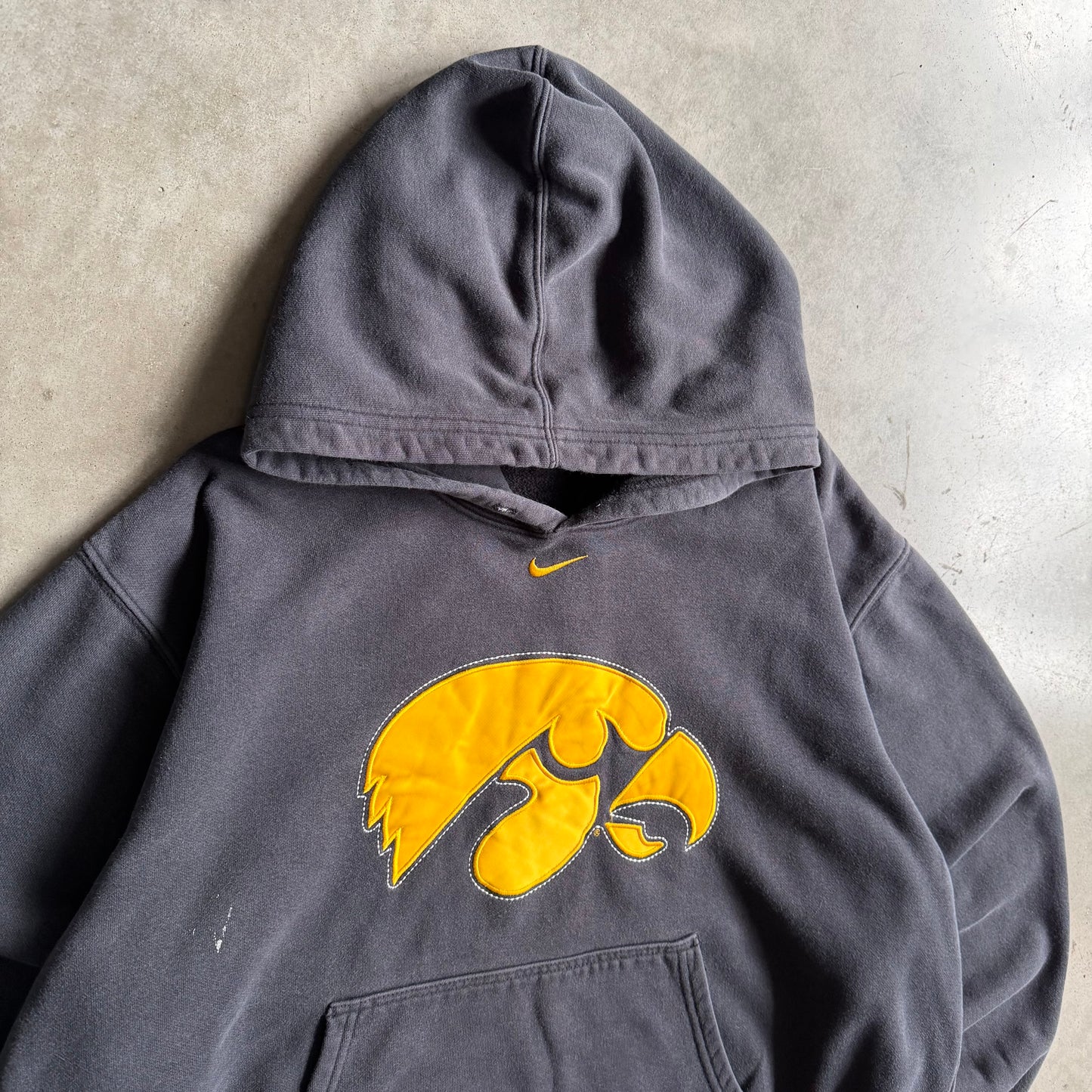 Y2K Nike Iowa Hawkeyes Big Center Hawk Logo Hoodie