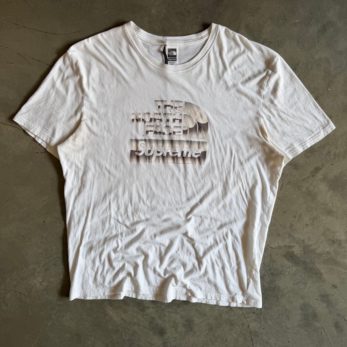 Supreme x The North Face SS18 Metallic Logo Tee