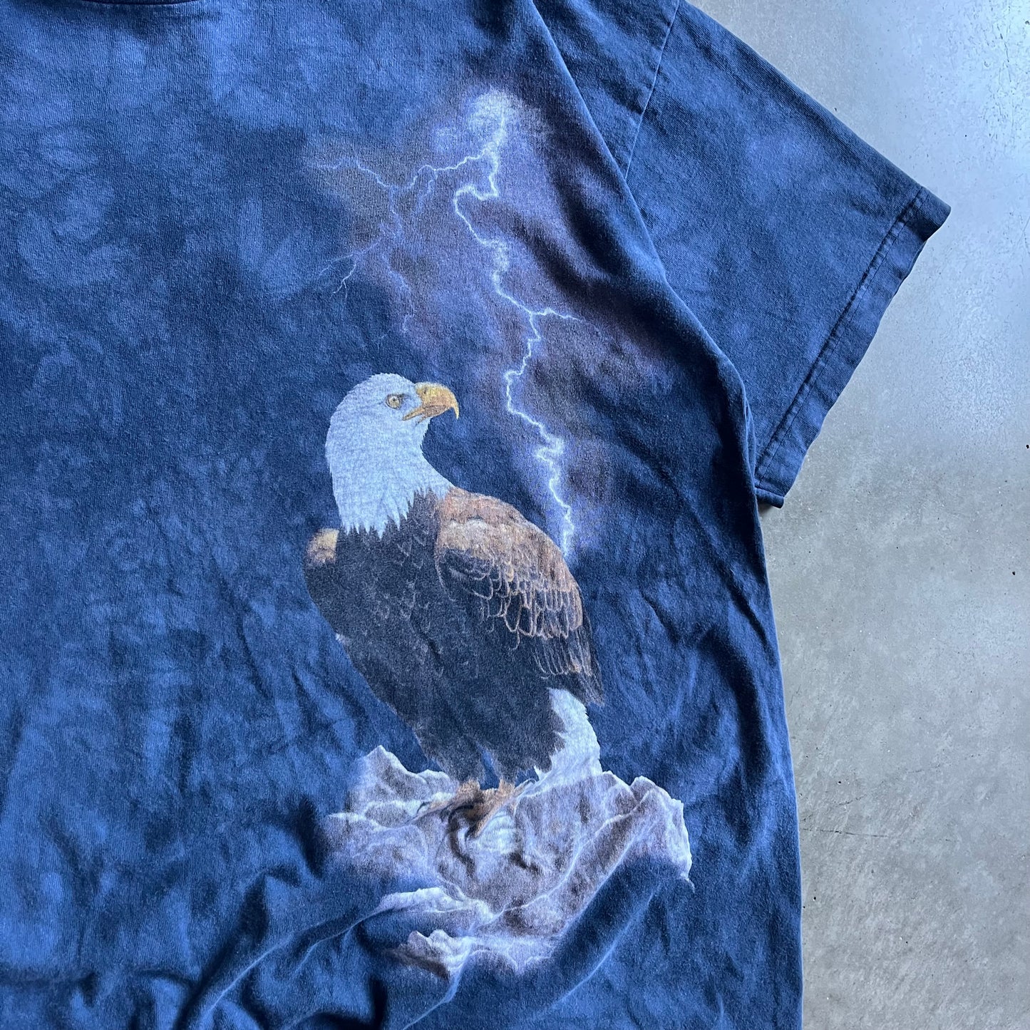 Vintage The Mountain Eagle & Lightning Tee