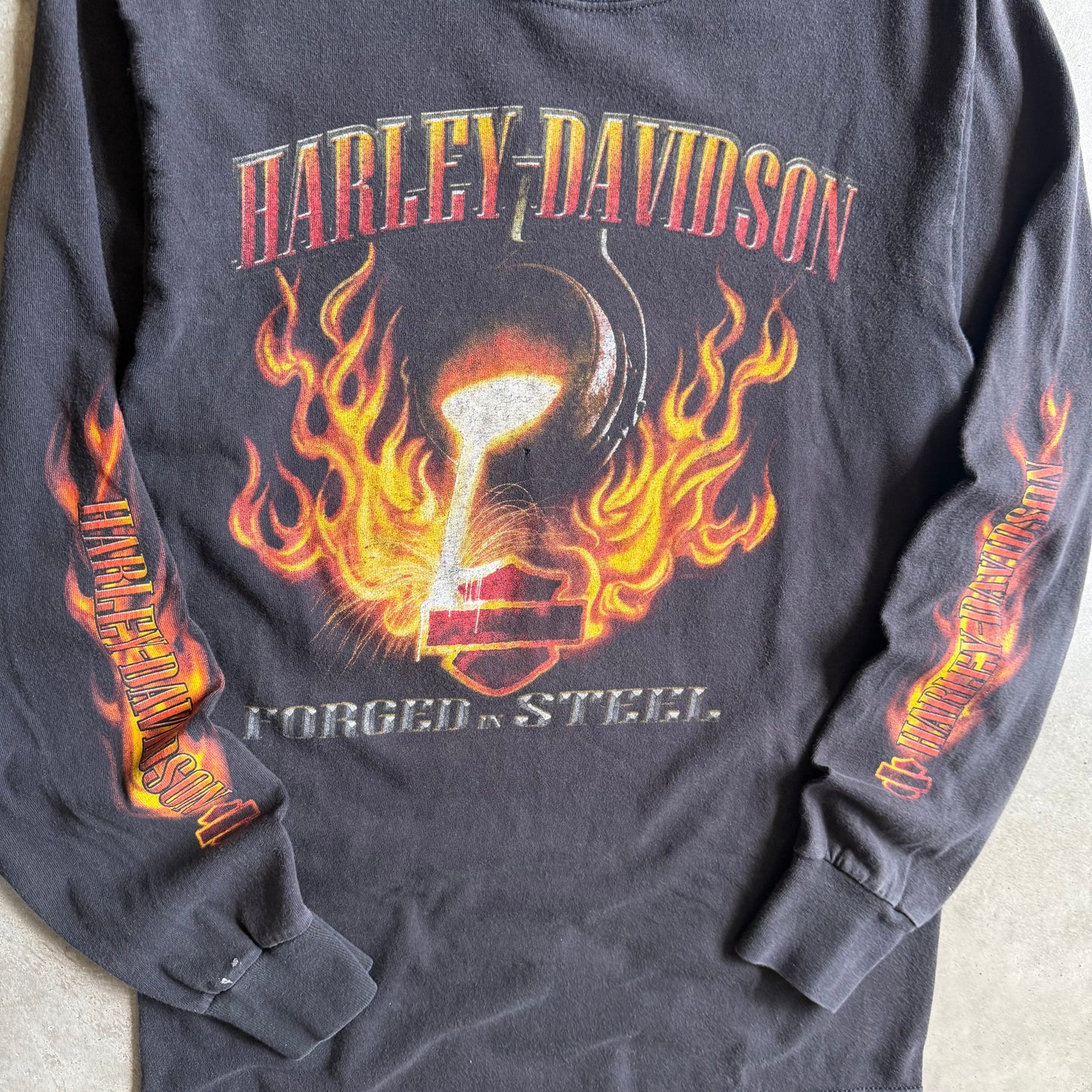 Y2K Harley Davidson ‘Forged In Steel’ Flame Sleeve Longsleeve