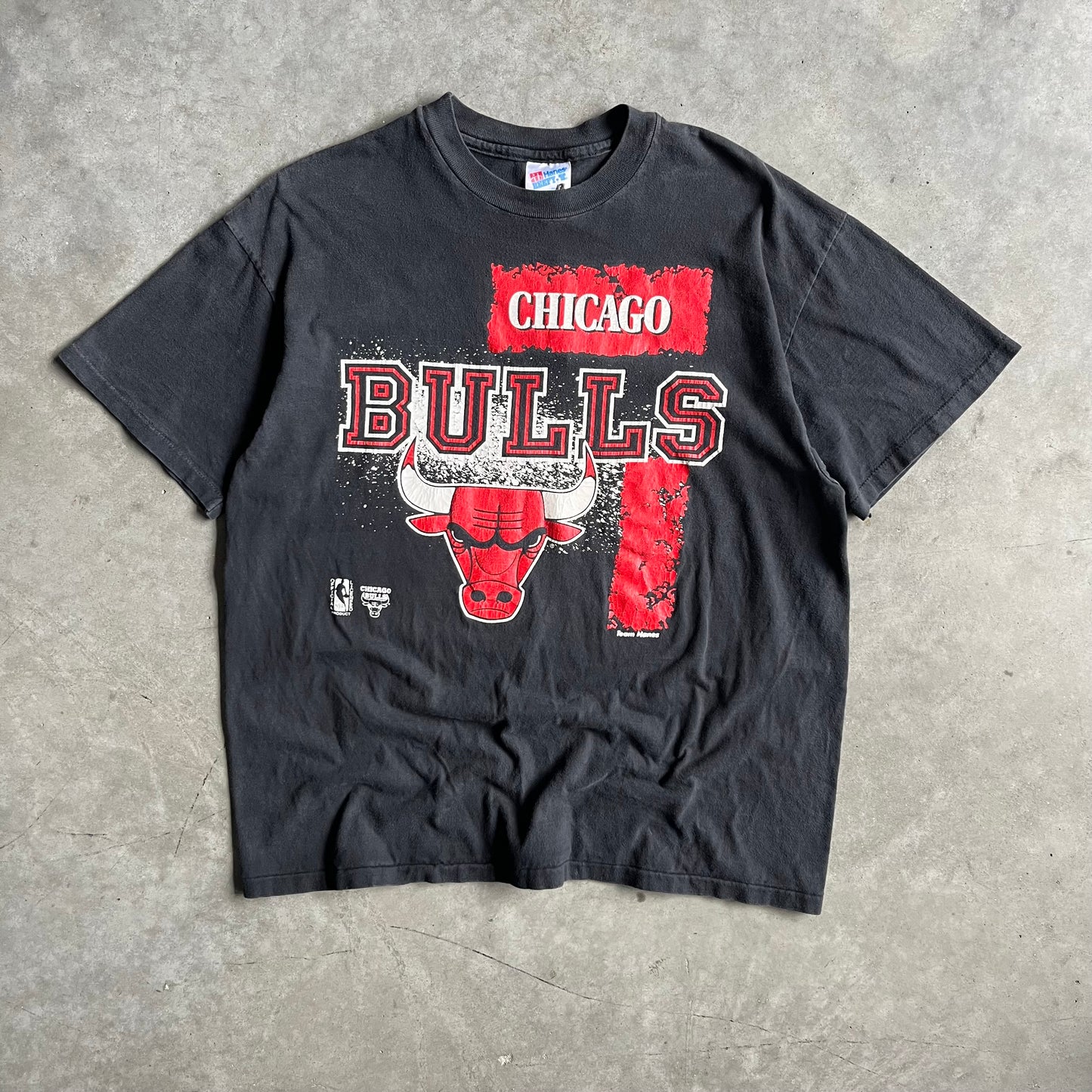 Vintage Chicago Bulls Team Hanes Faded Black Tee
