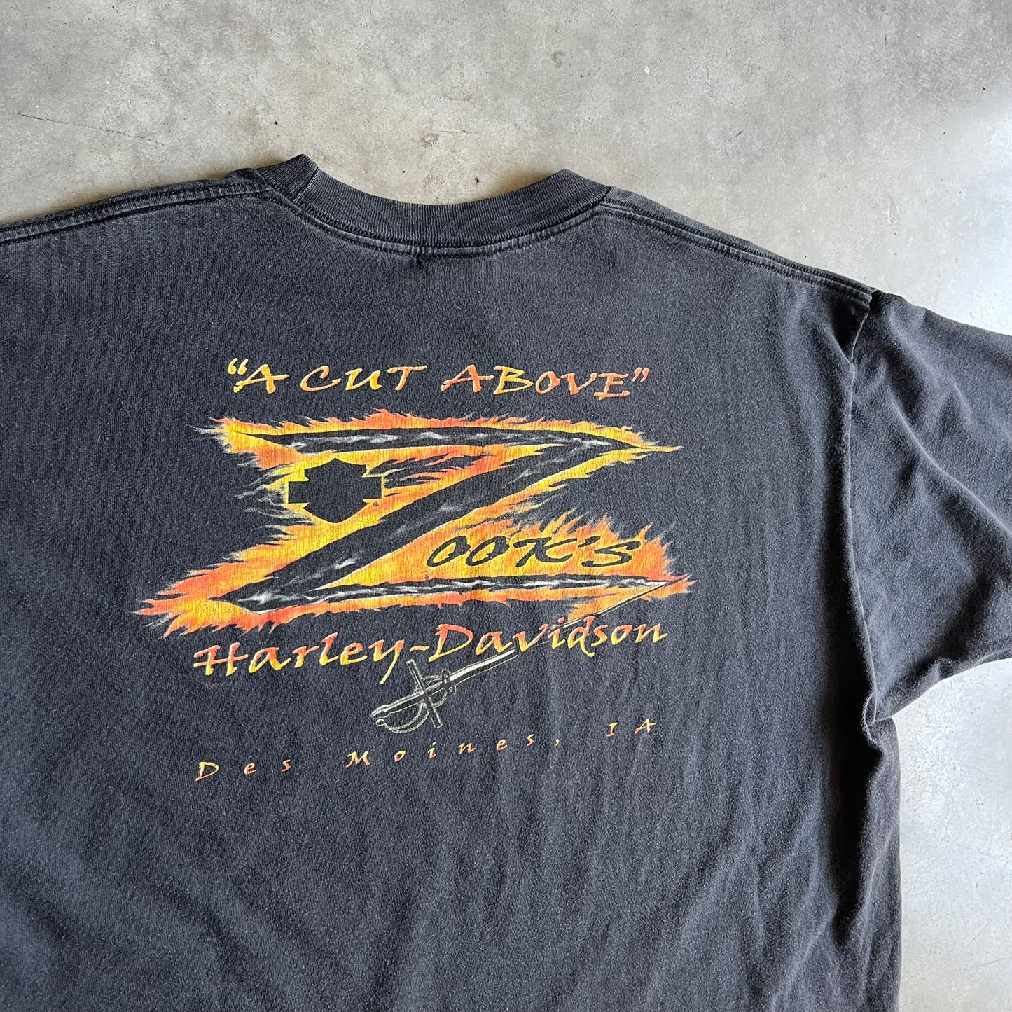 Vintage Harley Davidson Flaming Metallic Wings Logo Tee