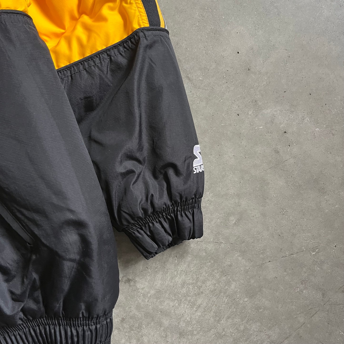 Vintage Starter Iowa Hawkeyes Layered Coat