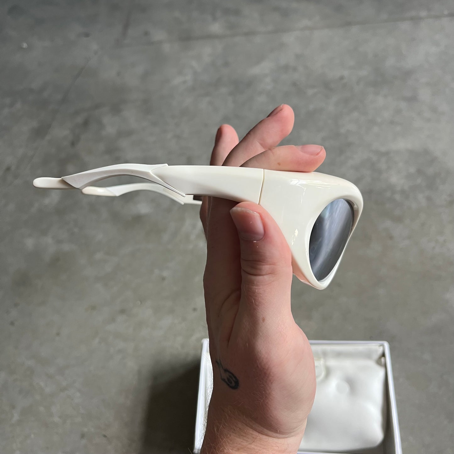 Gentle Monster x Maison Margiela White Bug Eye Sunglasses
