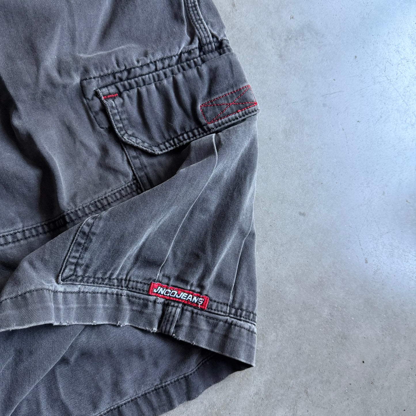 Vintage JNCO Jeans Tribal Crown Black Cargo Shorts