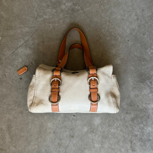 Y2K Coach White/Tan Pebbled Leather Chelsea Turnlock Shoulder Bag