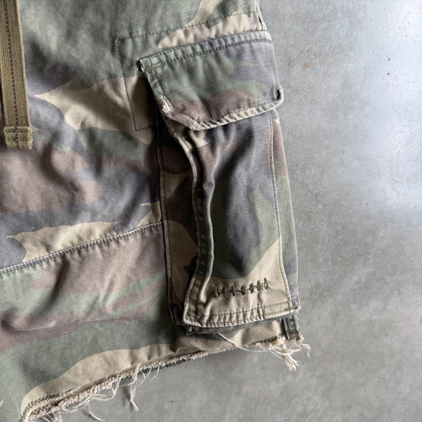 Y2K Abercrombie & Fitch Camo Cargo Shorts