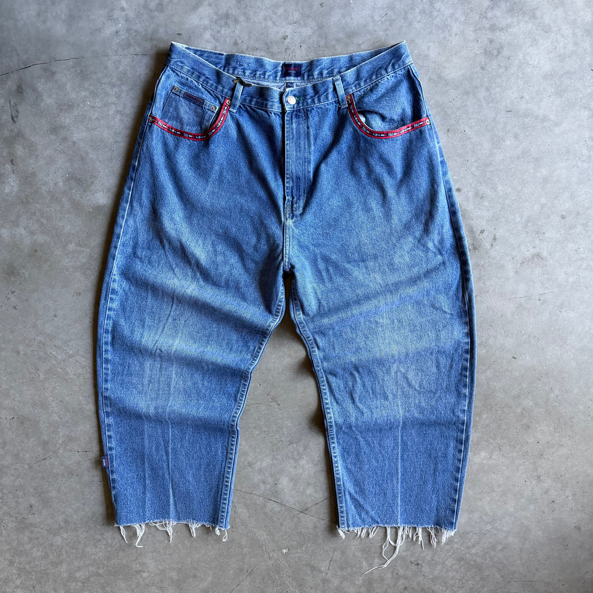 Y2K Tommy Hilfiger Baggy Logo Pocket Chopped Capris