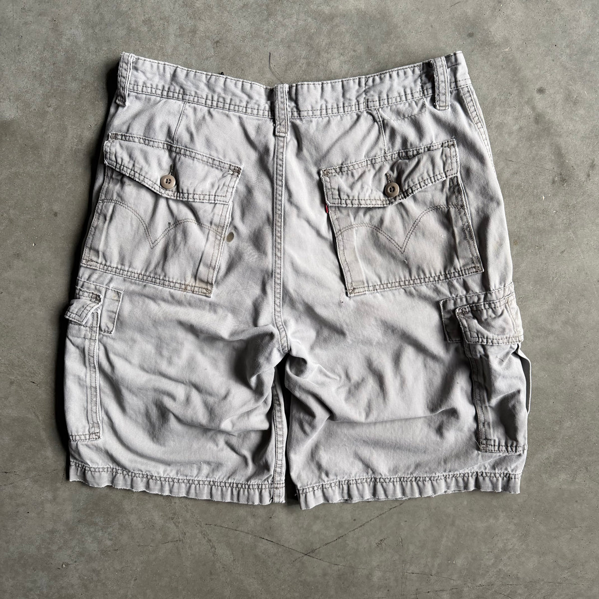Y2K Levi’s Grey Distressed Utility Cargo Shorts