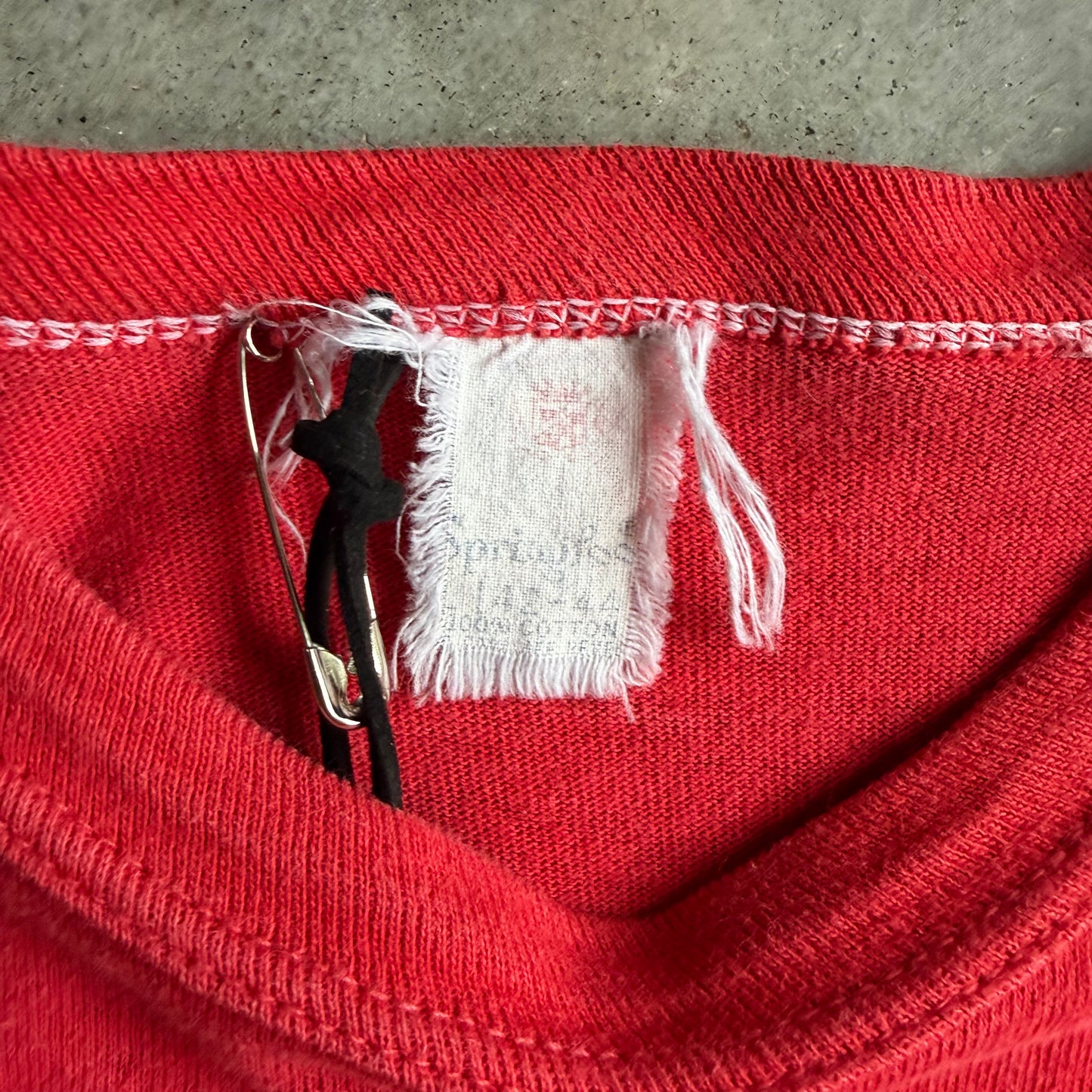 60s Sid’s Headshop East Grand  Des Moines Red Tee