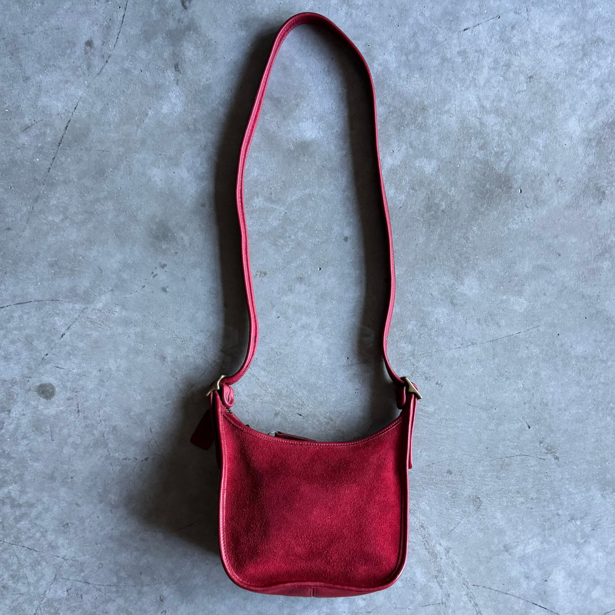Rare 2006 Coach Red Janice Rough Out