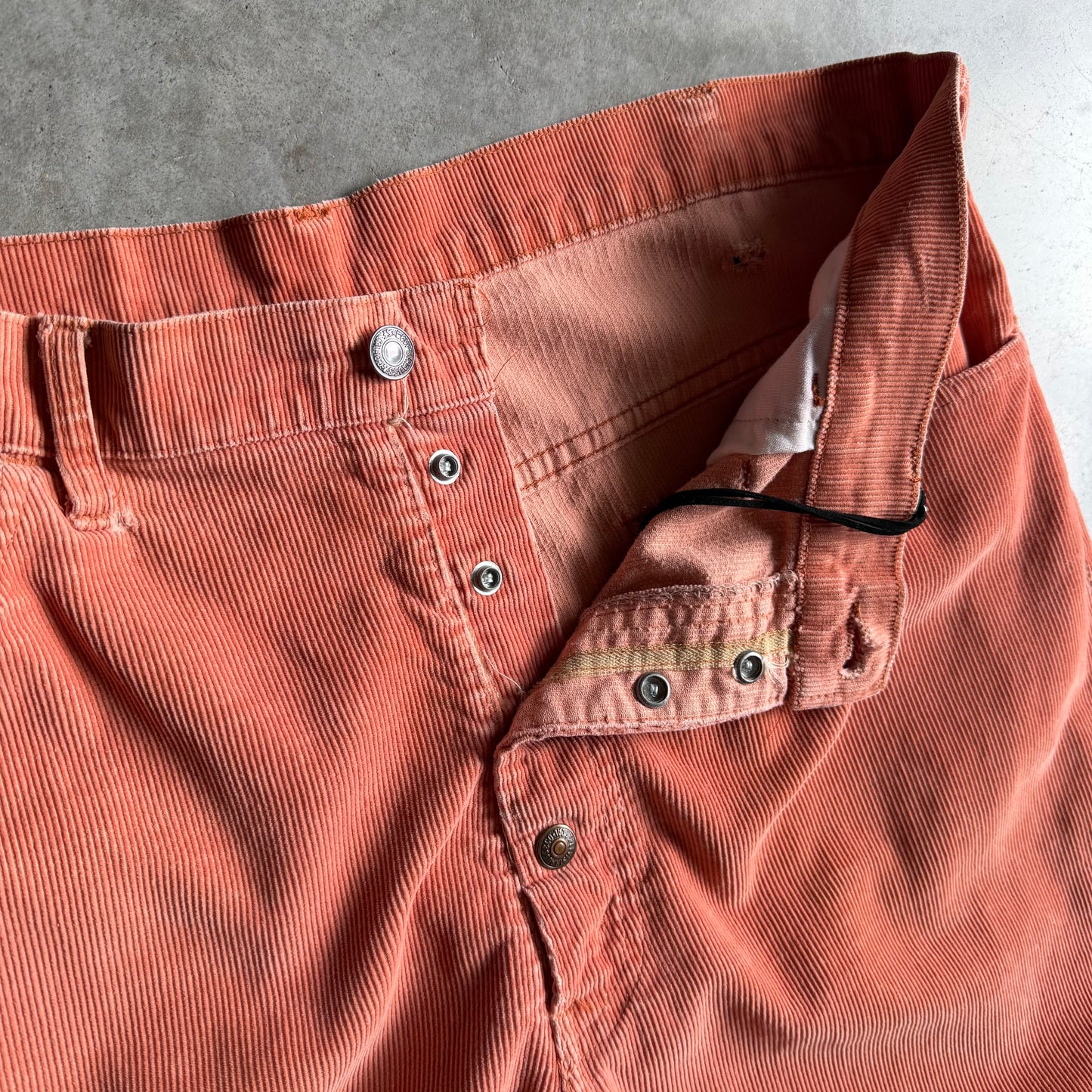 Vintage Levi’s 646 Bell Bottoms Peach Corduroy Exposed Button Fly
