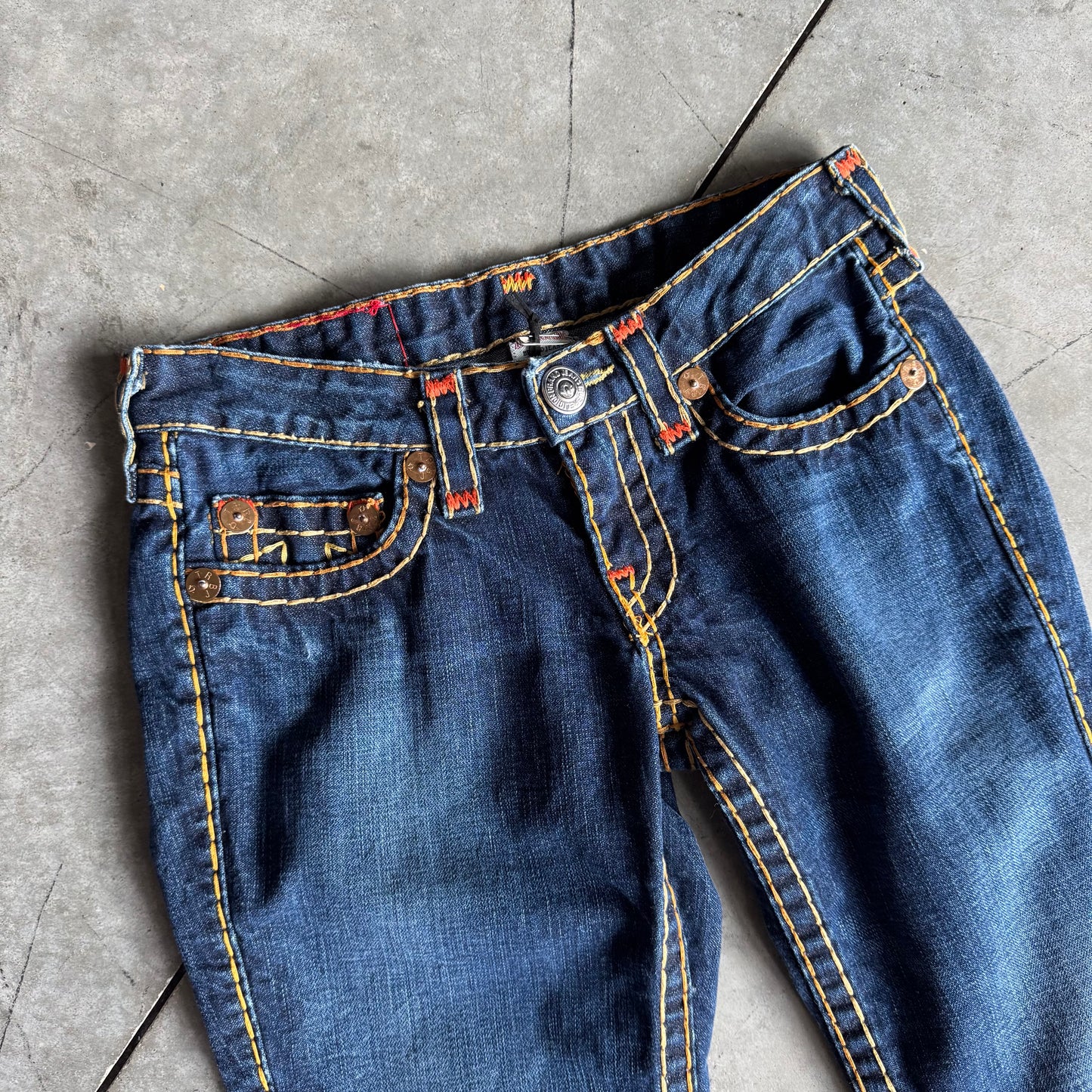 Women’s Y2K True Religion Low Rise Bootcut Contrast Stitching Jeans