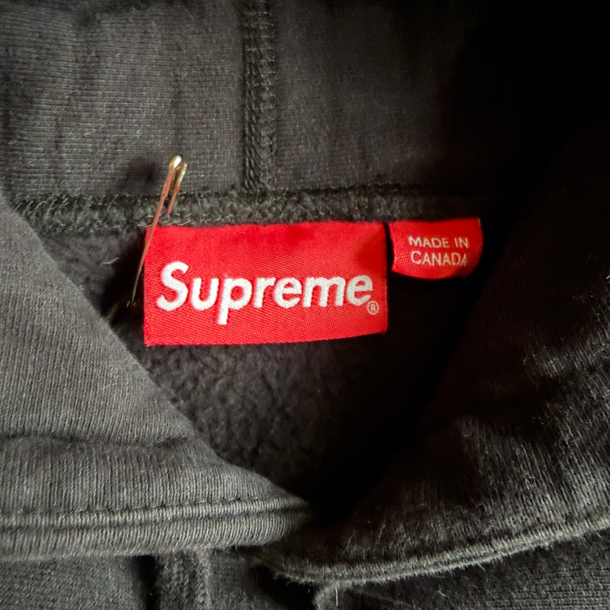 Supreme FW17 Center Piece Hoodie Black