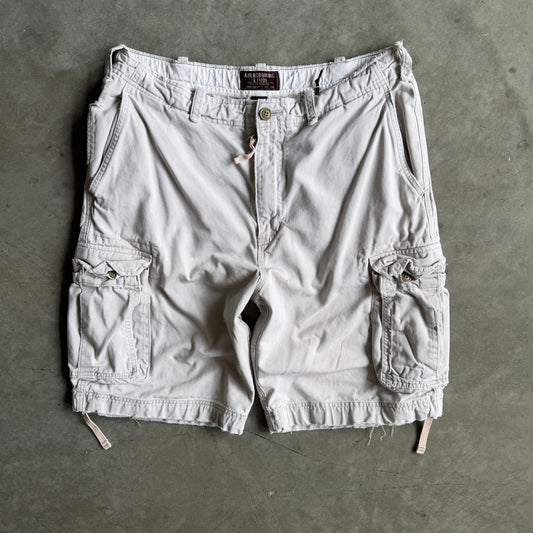 Y2K Abercrombie & Fitch Khaki Cargo Shorts