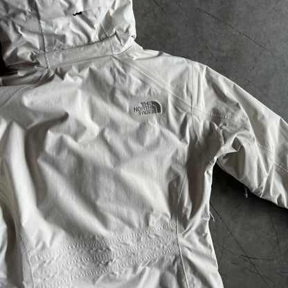 Women’s White The North Face Insulated Waterproof Sherpa Lined Winter Jacket