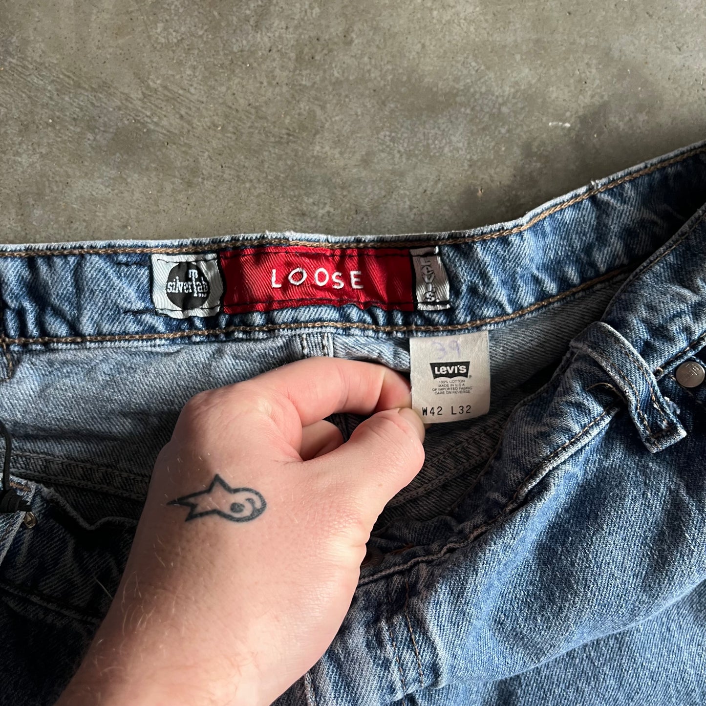 Y2K Levi’s Silvertab Loose Fit Jeans