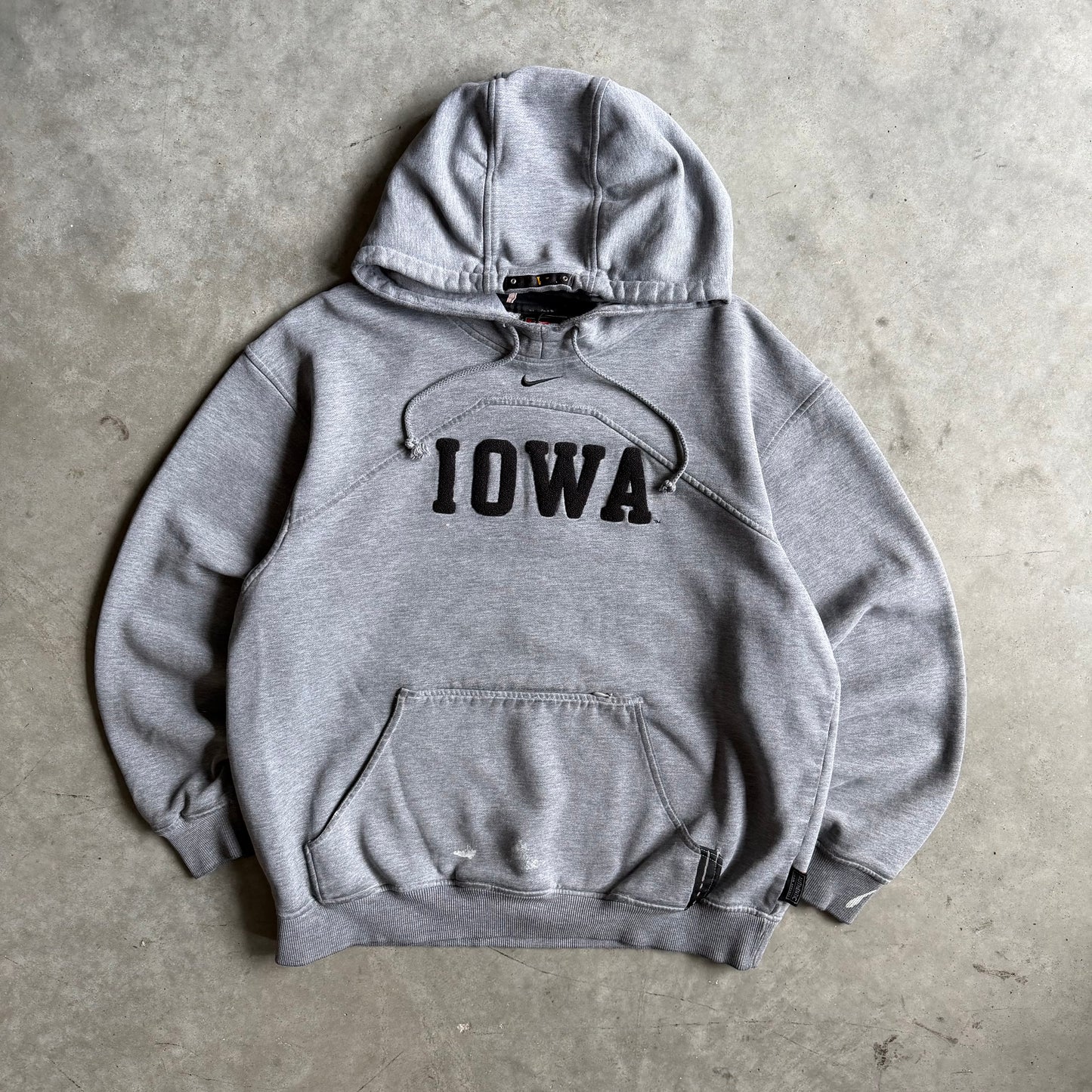 Y2K Nike Iowa Hawkeyes Secret Pocket Hoodie