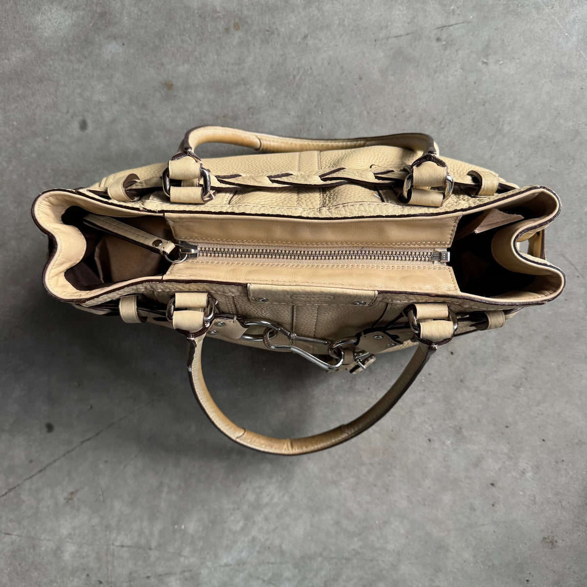Coach Y2K Hamptons Beige Shoulder Bag