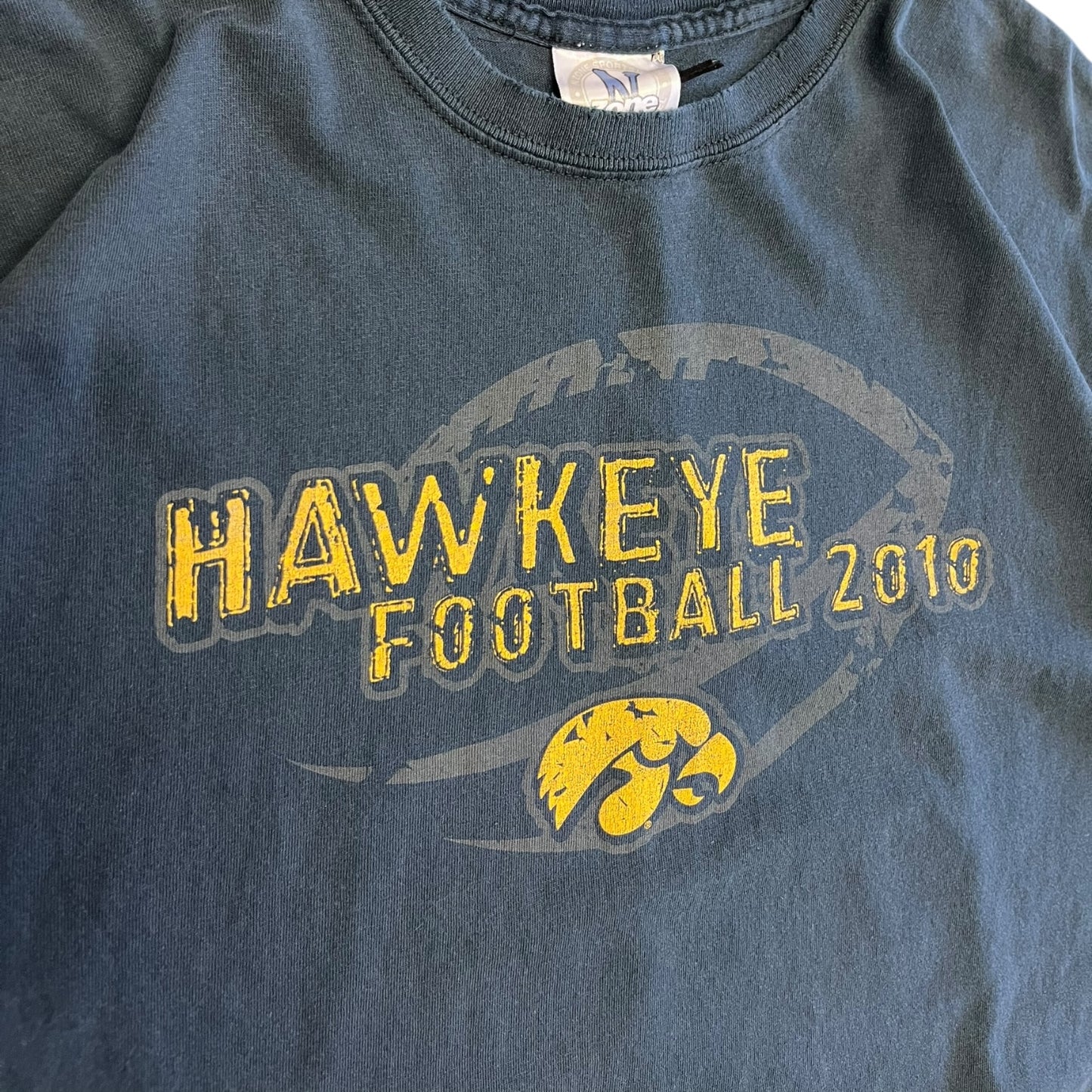 Y2K 2010 Iowa Hawkeye Football Tee