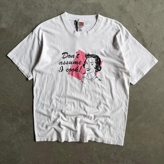 Vintage ‘Don’t Assume I Cook’ Parody T Shirt