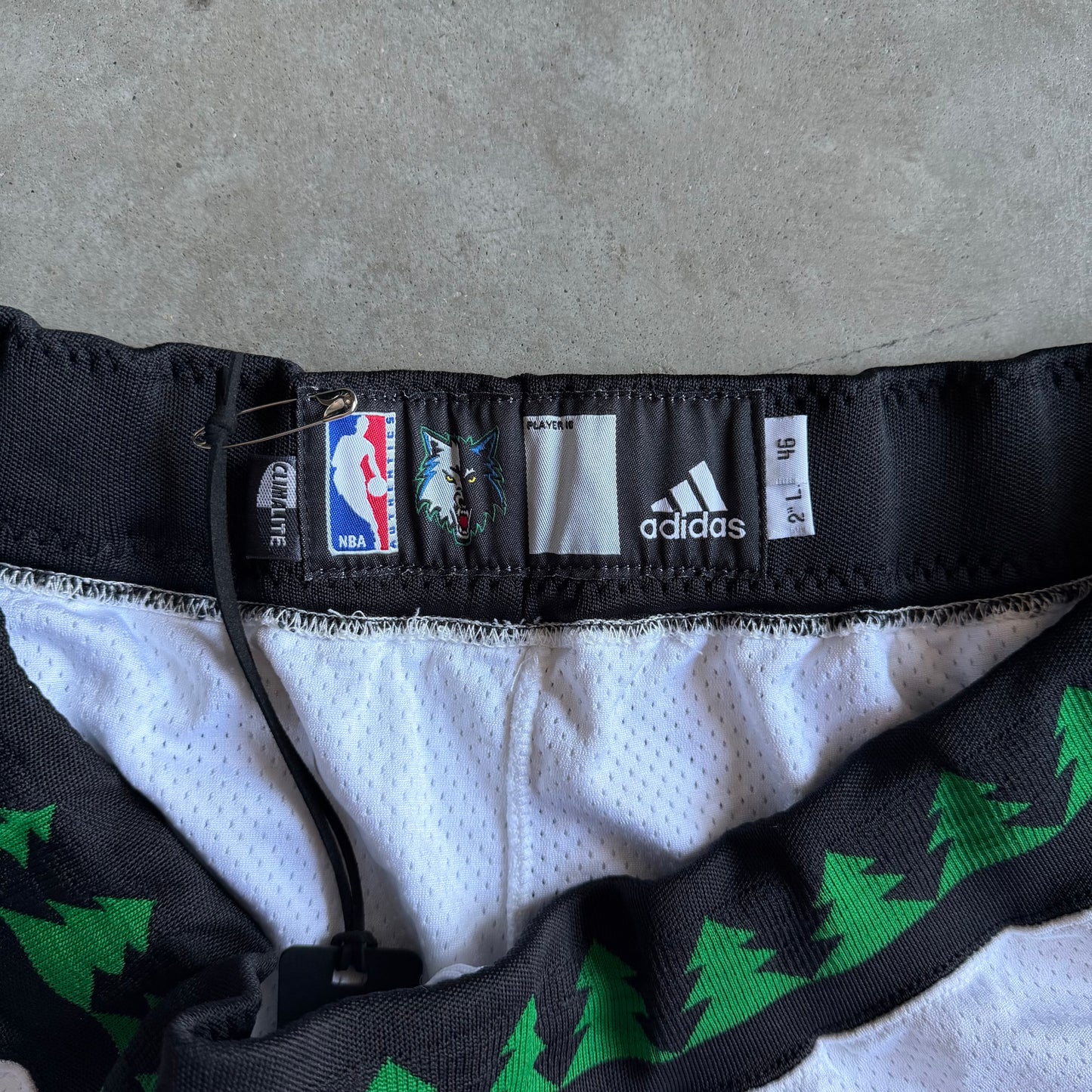 Y2K Minnesota Timberwolves Team Issued Adidas Basketball Shorts