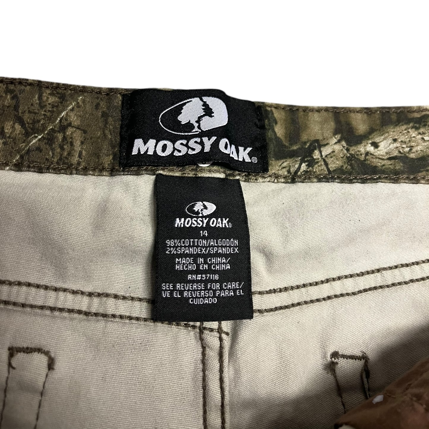 Woman’s Mossy Oak Break Up Camo Hunting Pants