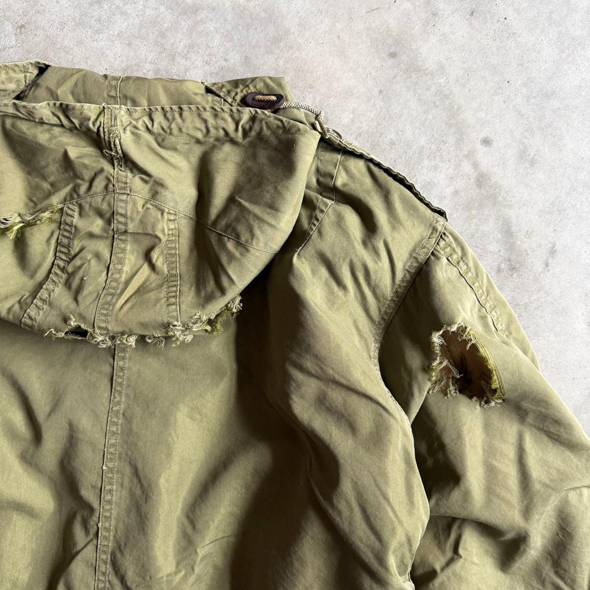 Vintage Thrashed US Army M-1951 Fishtail Parka W/ Liner