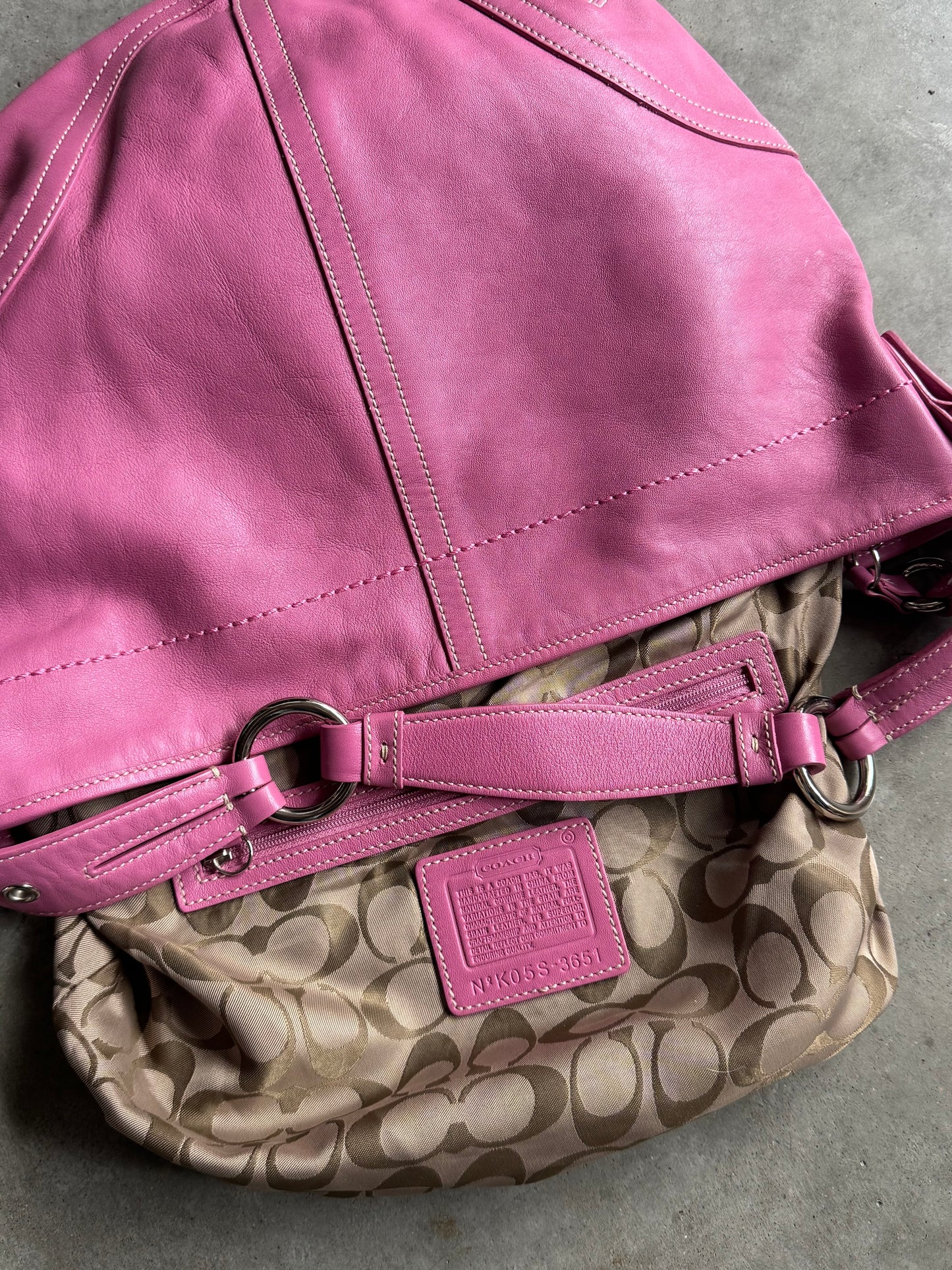 Y2K Coach Rare Barbie Pink Large Hobo Shoulder Bag Mint Condition